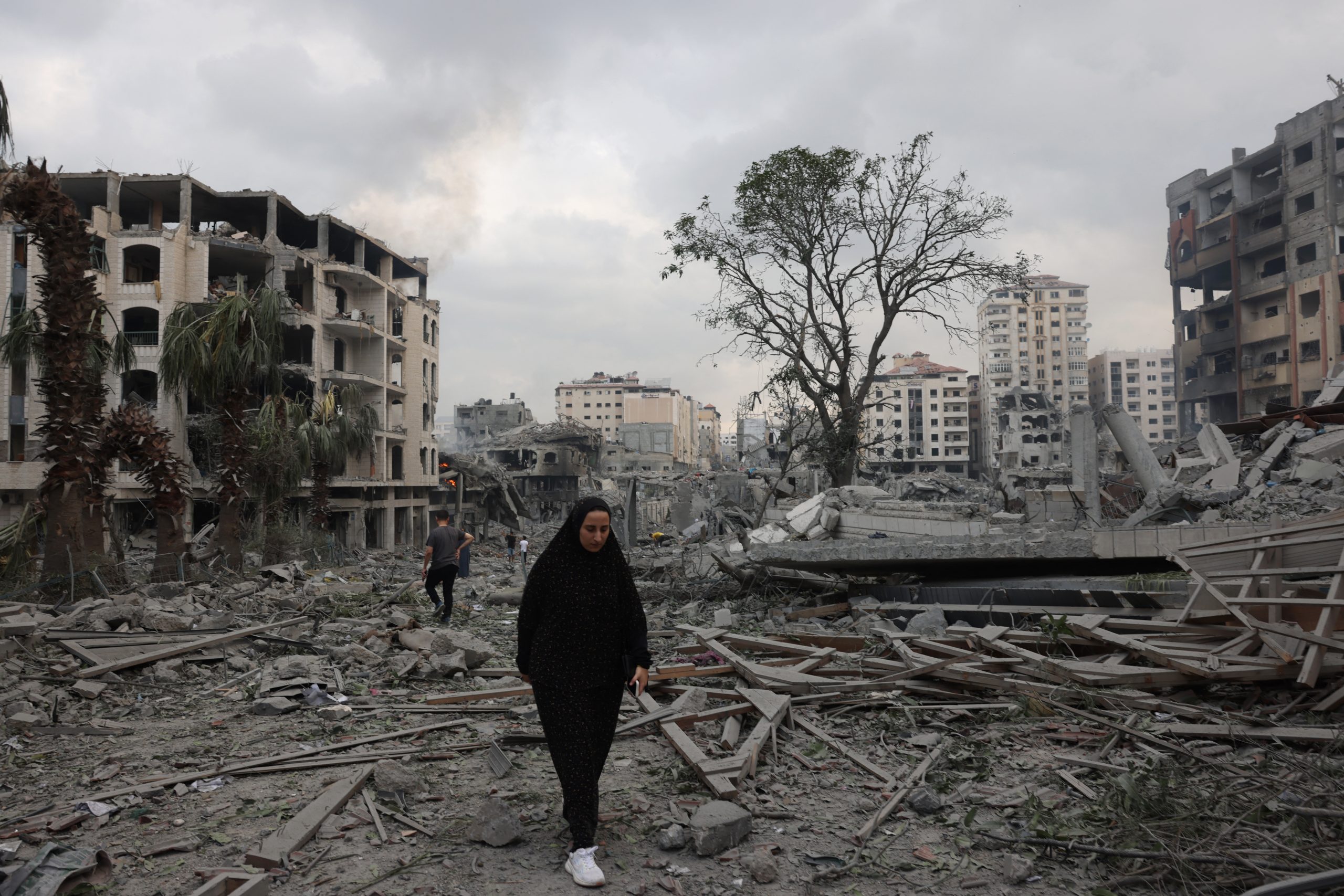 Image accompanying Auf Aufnahmen aus dem iranischen Parlament skandieren Politiker „Tod für Israel“ sowie „Tod den USA“. Dies ist eine Reaktion während des eskalierenden Konflikt