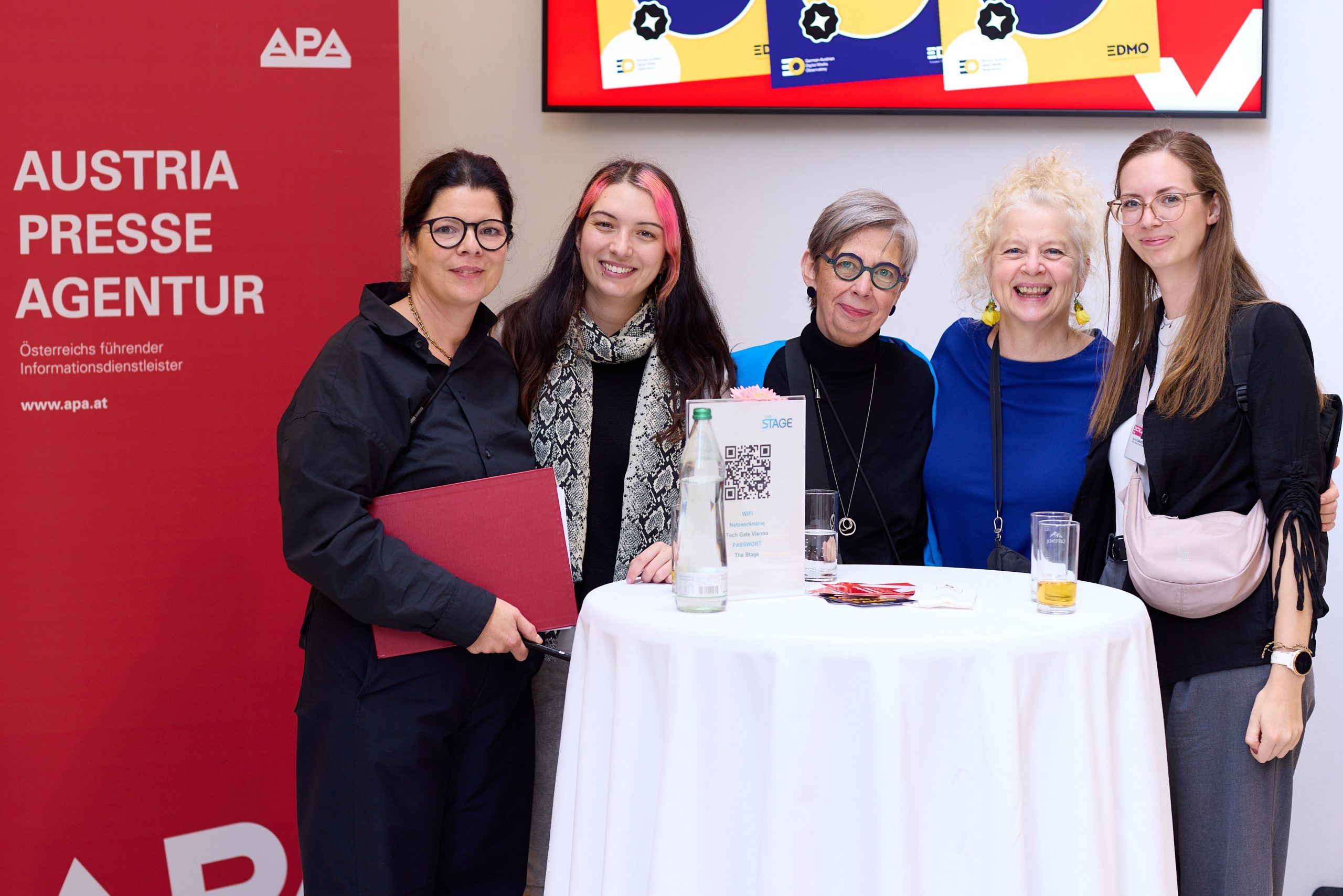 Teilnehmerinnen vom Event The Future of Fact Checking